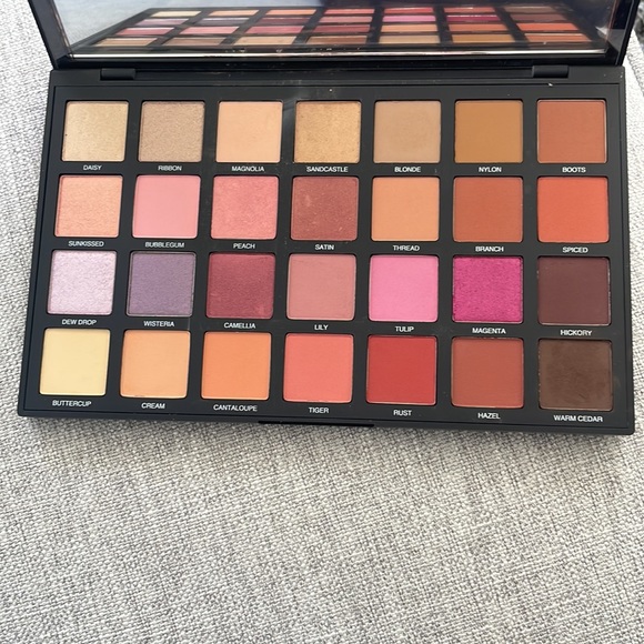 SEPHORA PRO - Pro Pigment Palette New Nudes - Picture 2 of 7